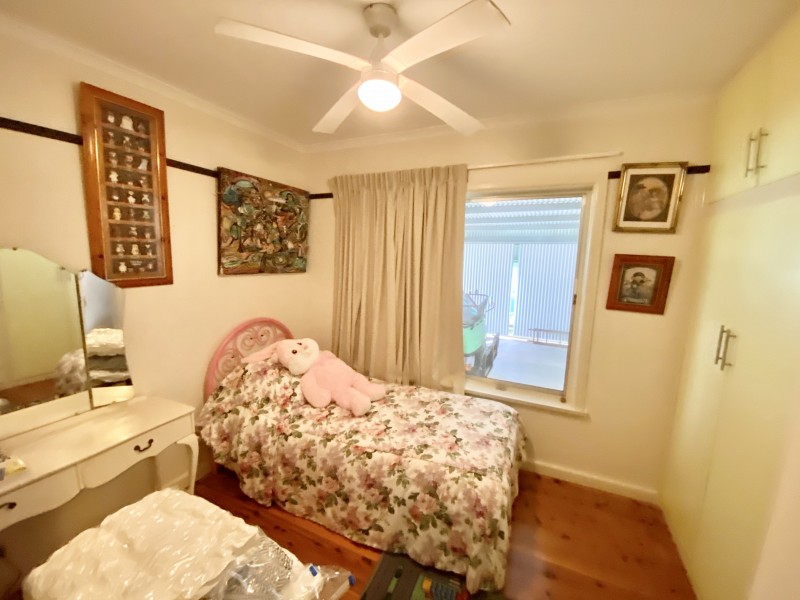 12 Greaves Crescent, Deniliquin NSW 2710