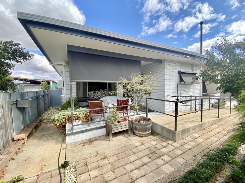 12 Greaves Crescent, Deniliquin NSW 2710