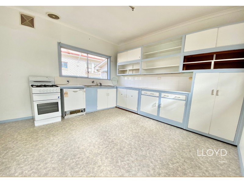 255 LACHLAN STREET, Hay NSW 2711