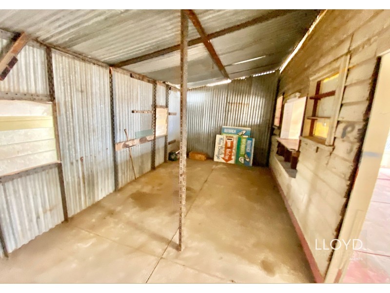 255 LACHLAN STREET, Hay NSW 2711