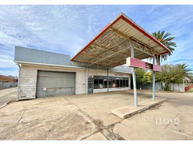 255 LACHLAN STREET, Hay NSW 2711