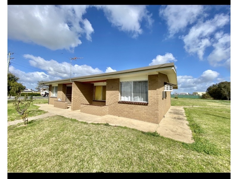 2/25-27 SOUTHEY STREET, Jerilderie NSW 2716