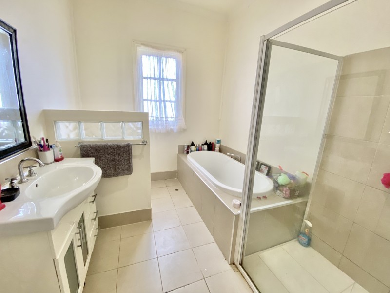 105 Hardinge Street, Deniliquin NSW 2710