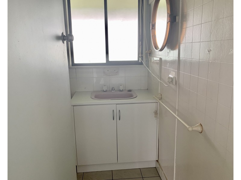 966 Russell Road, Deniliquin NSW 2710