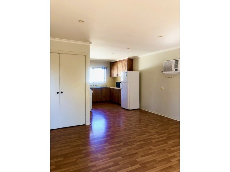 1/510 Harrison, Hay NSW 2711