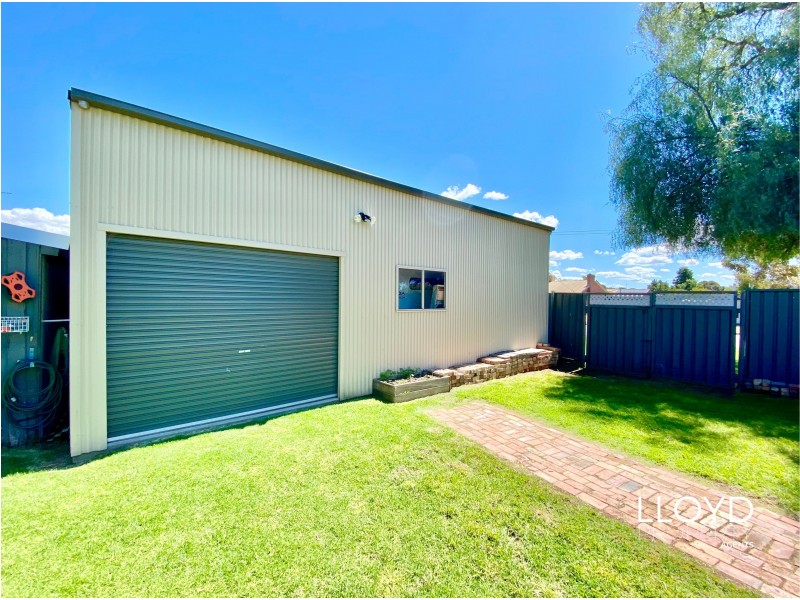 220 Henry Street, Deniliquin NSW 2710
