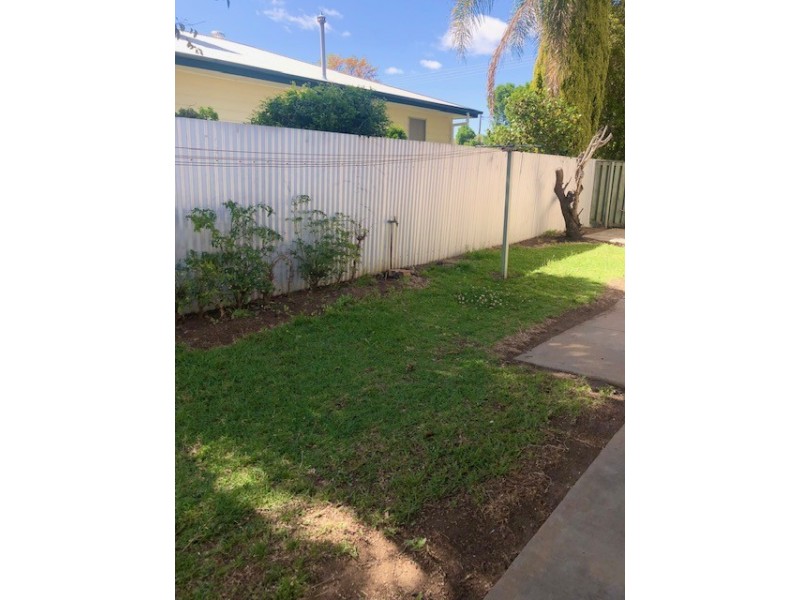 1/371 CADELL STREET, Hay NSW 2711