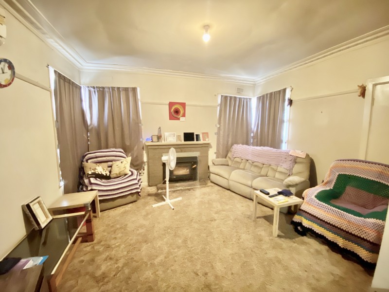 109 Hardinge Street, Deniliquin NSW 2710