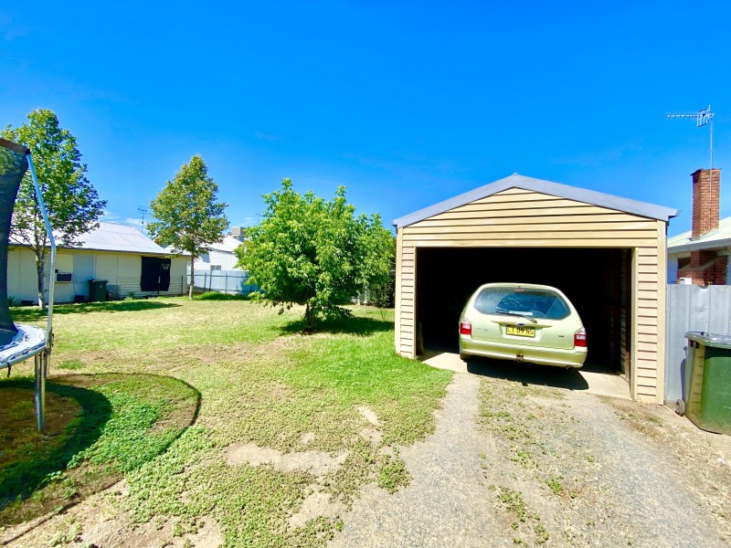 109 Hardinge Street, Deniliquin NSW 2710