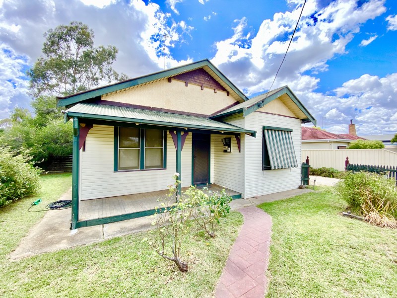 459 Poictiers Street, Deniliquin NSW 2710