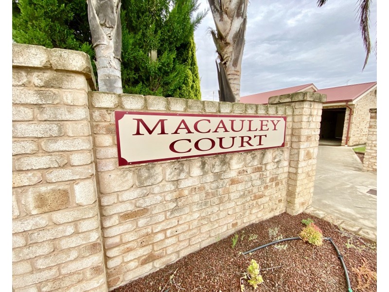 5/409-411 MACAULEY STREET, Hay NSW 2711