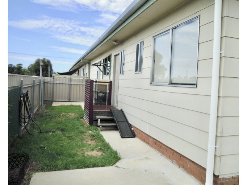 3/449 Cadell Street, Hay NSW 2711