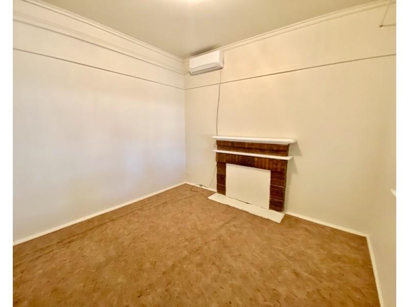 451 Water Street, Hay South NSW 2711