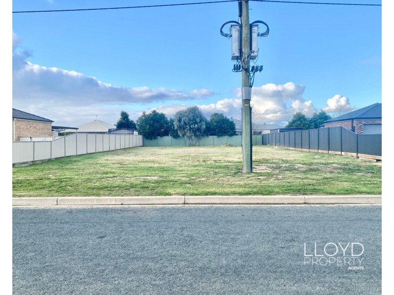 213 Hetherington Street, Deniliquin NSW 2710