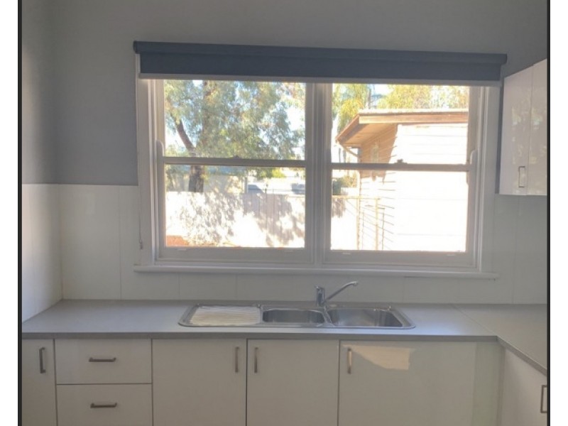 3/411 Sloane Street, Deniliquin NSW 2710