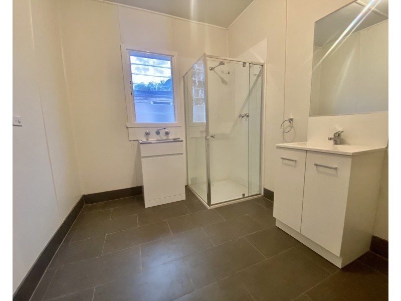 3/411 Sloane Street, Deniliquin NSW 2710