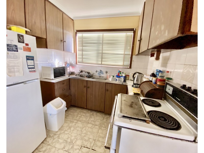 385 Balaclava Street, Hay NSW 2711