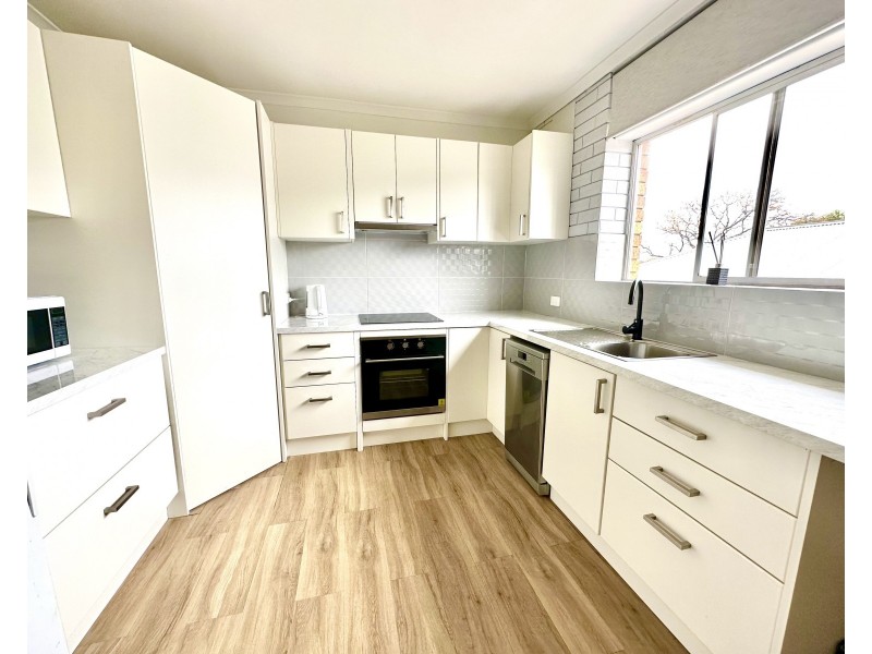 6/399 George Street, Deniliquin NSW 2710