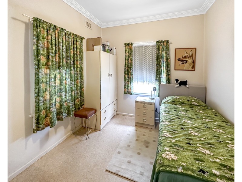 27 Gum Tree Lane, Hay NSW 2711