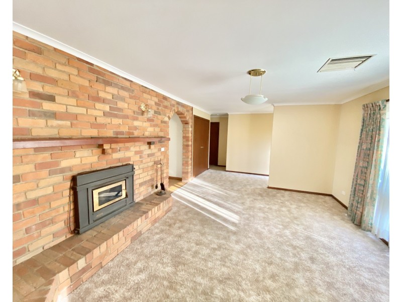 253 LAGOON STREET, Deniliquin NSW 2710