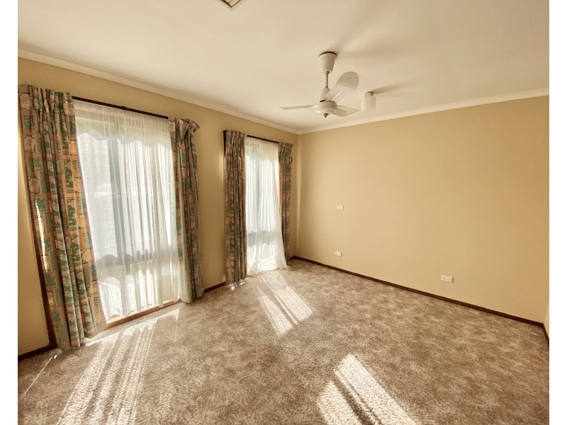 253 LAGOON STREET, Deniliquin NSW 2710