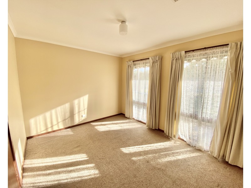 253 LAGOON STREET, Deniliquin NSW 2710