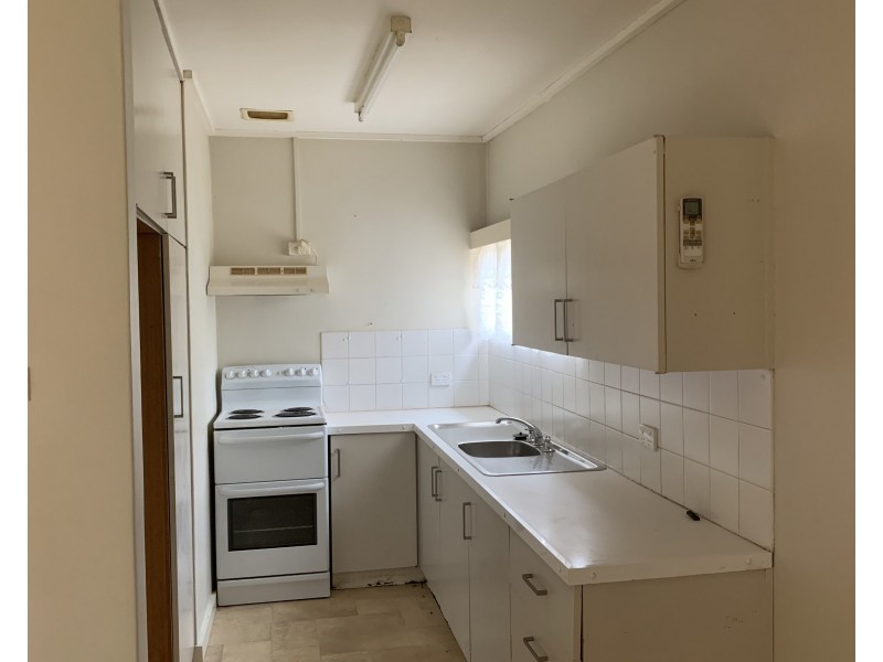 6/424 Poictiers Street, Deniliquin NSW 2710