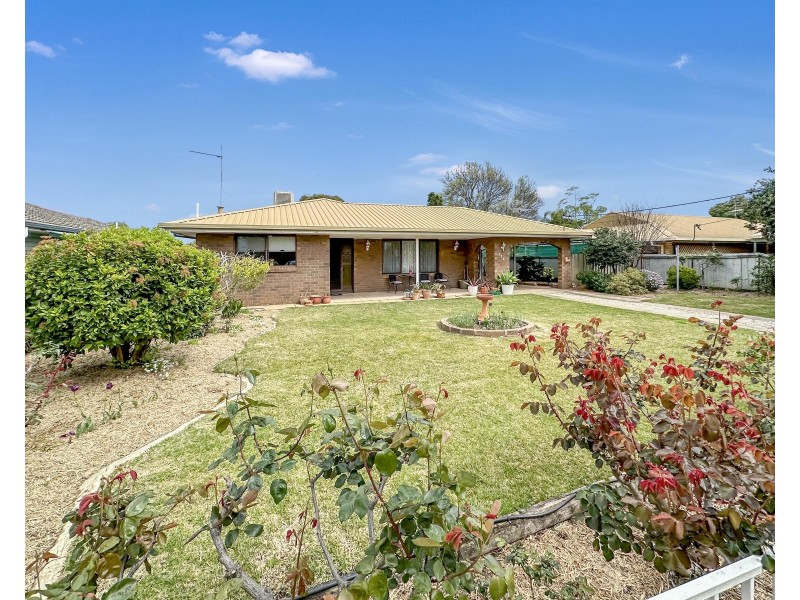 336 Murray Street, Hay NSW 2711