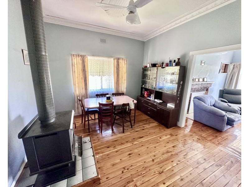 364 Macauley Street, Hay NSW 2711