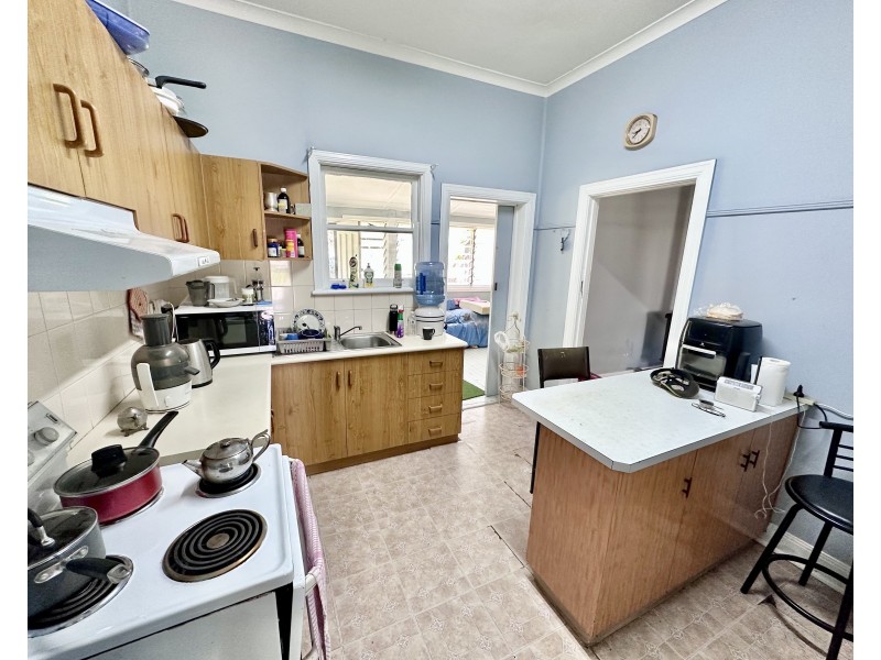 364 Macauley Street, Hay NSW 2711