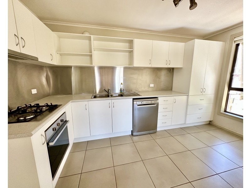 76 Mahonga Street, Jerilderie NSW 2716