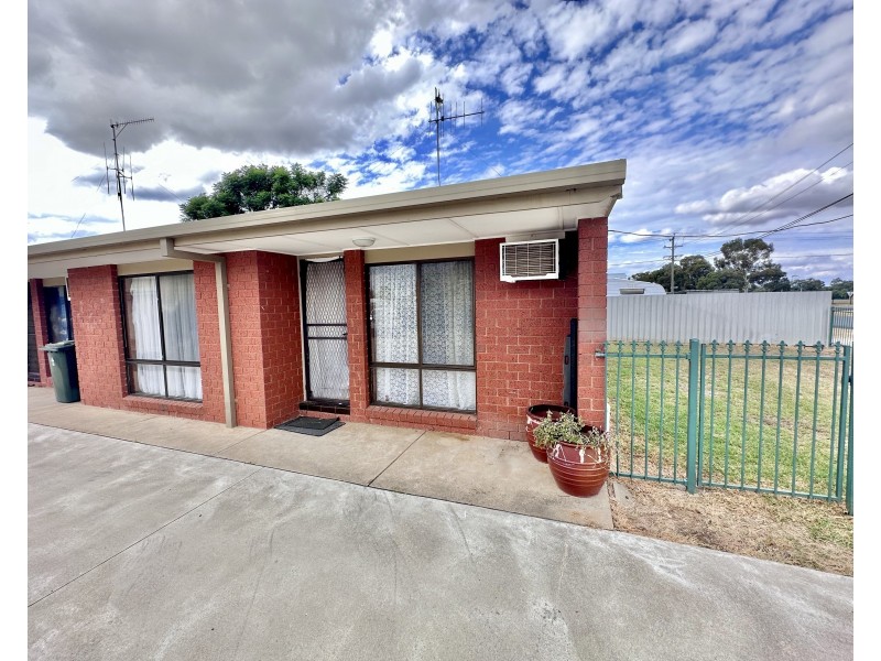 1/115 Fowler Street, Deniliquin NSW 2710