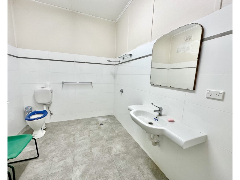 92 Lachlan Street, Hay NSW 2711