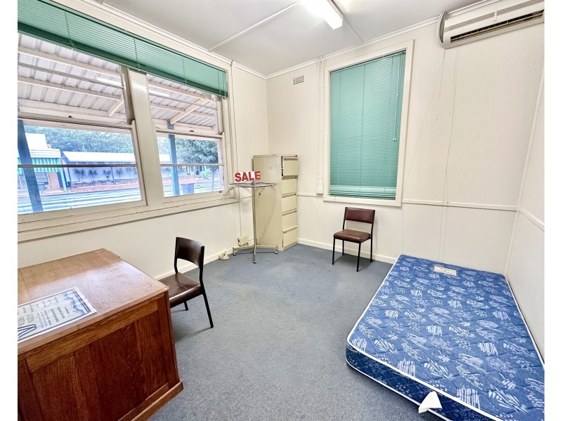 92 Lachlan Street, Hay NSW 2711