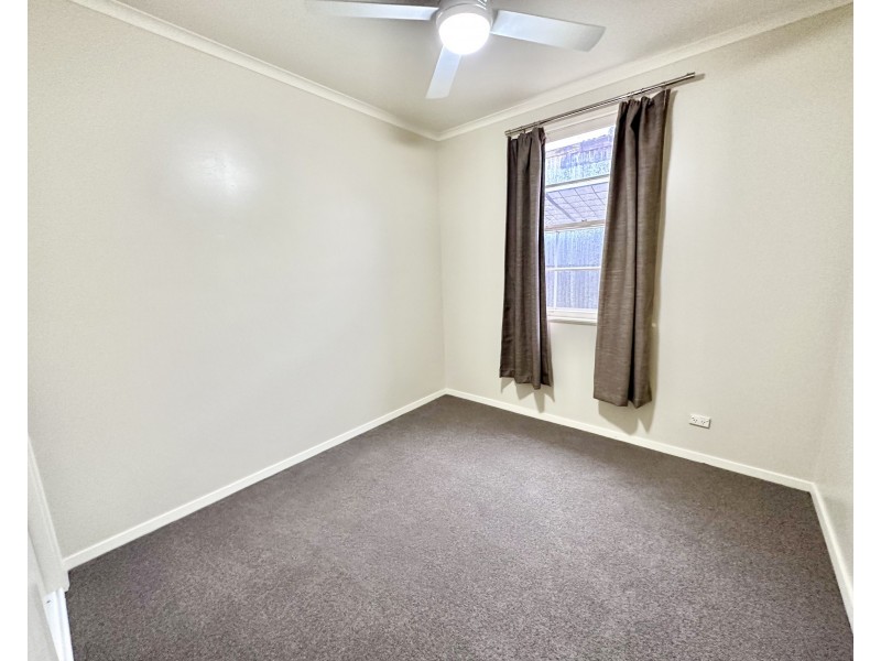 92 Lachlan Street, Hay NSW 2711