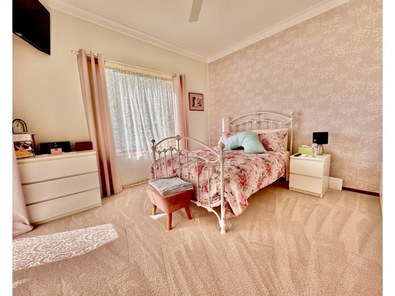 288 Sloane Street, Deniliquin NSW 2710