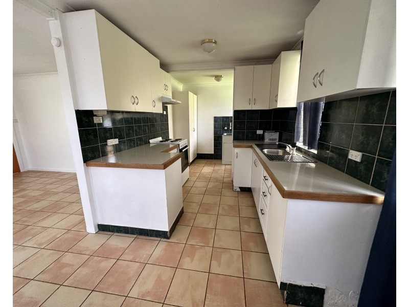 97 Decimus St, Deniliquin NSW 2710