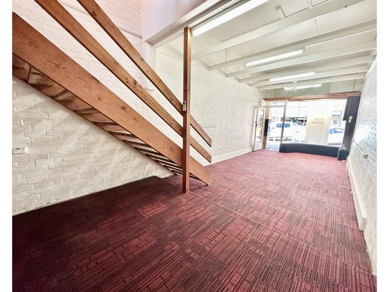 42 Napier Street, Deniliquin NSW 2710