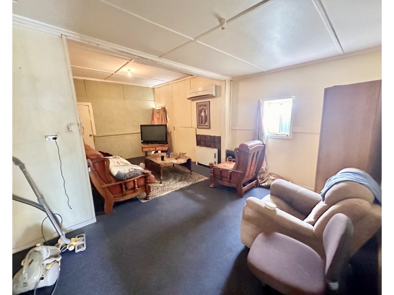 431 CHURCH STREET, Hay NSW 2711
