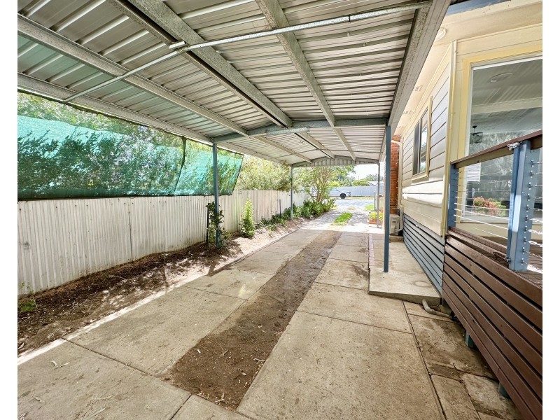 324 JONES AVENUE, Deniliquin NSW 2710