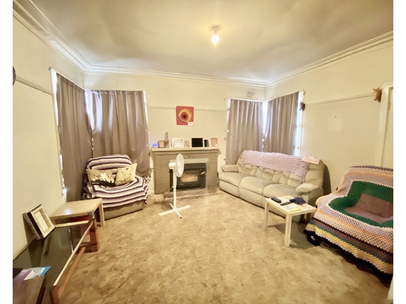 109 Hardinge Street, Deniliquin NSW 2710