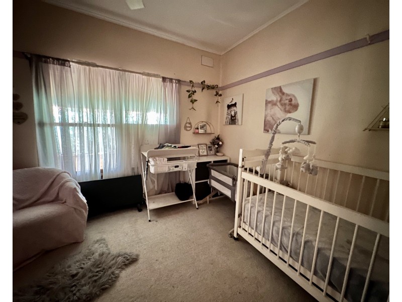 255 VICTORIA STREET, Deniliquin NSW 2710