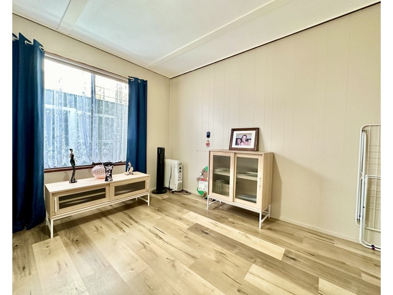 425 Whitelock Street, Deniliquin NSW 2710