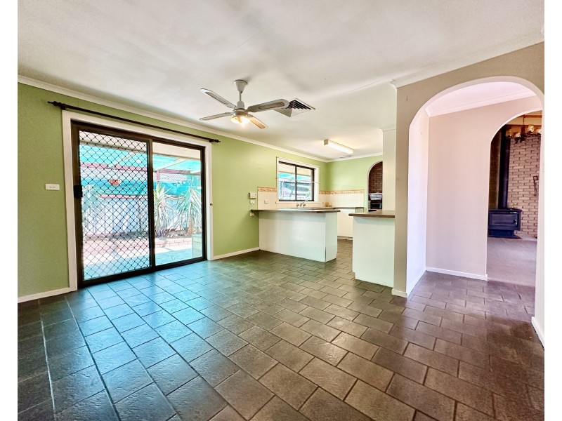 111 Decimus Street, Deniliquin NSW 2710