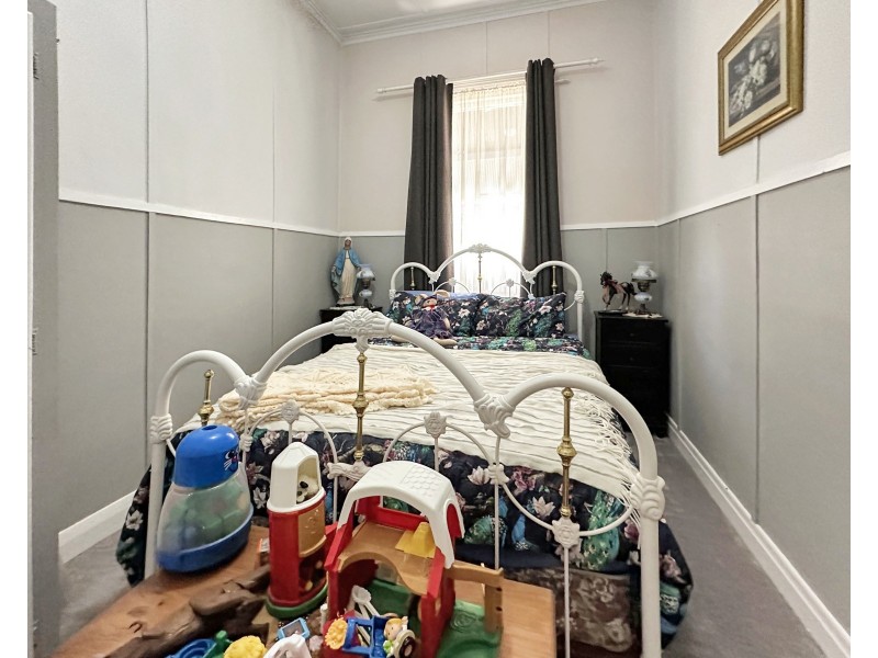 93 Hardinge Street, Deniliquin NSW 2710