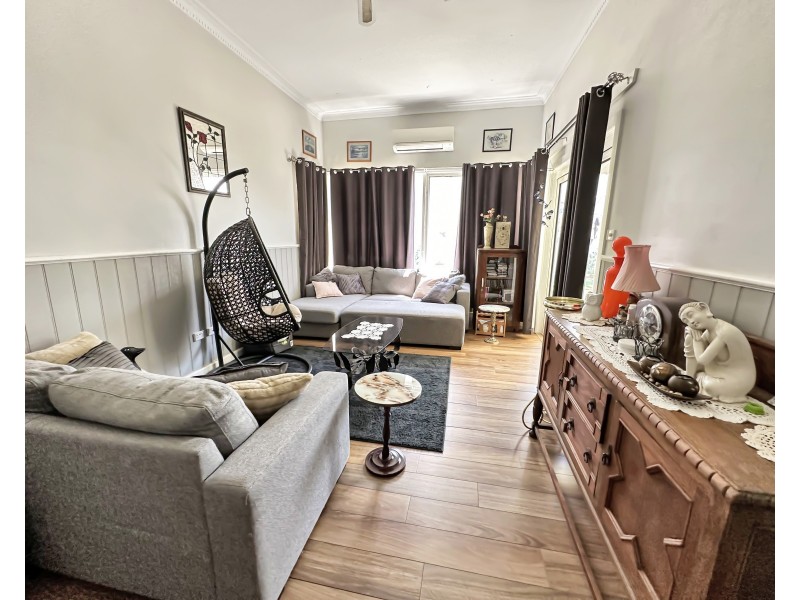 93 Hardinge Street, Deniliquin NSW 2710