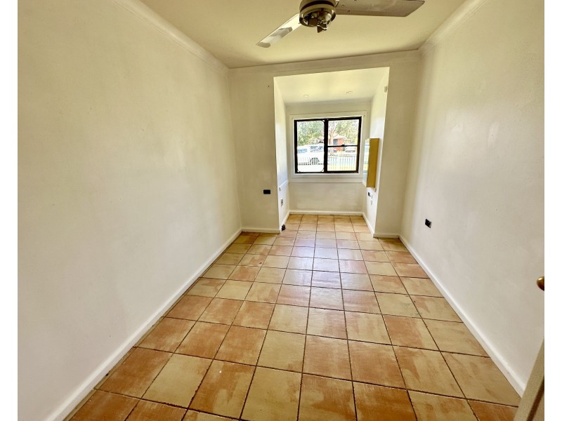 97 Decimus Street, Deniliquin NSW 2710