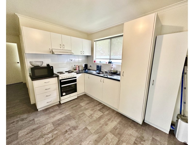 1-3/525 CLAY STREET, Hay NSW 2711