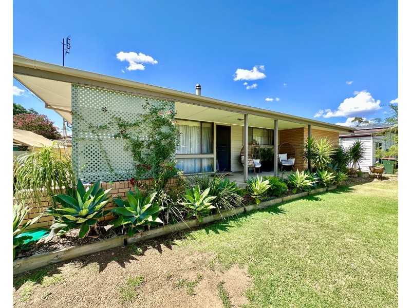 349 CADELL STREET, Hay NSW 2711