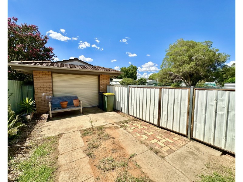 349 CADELL STREET, Hay NSW 2711